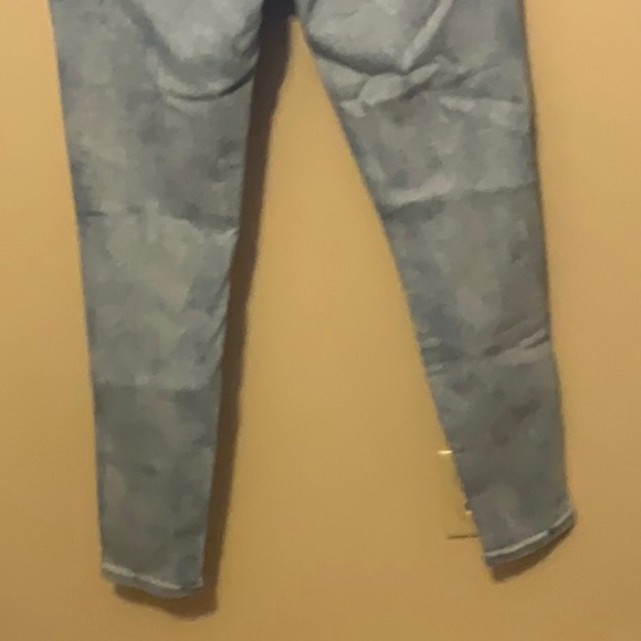 Luxe Stretch Hi-Rise Jegging - Picture 3 of 7